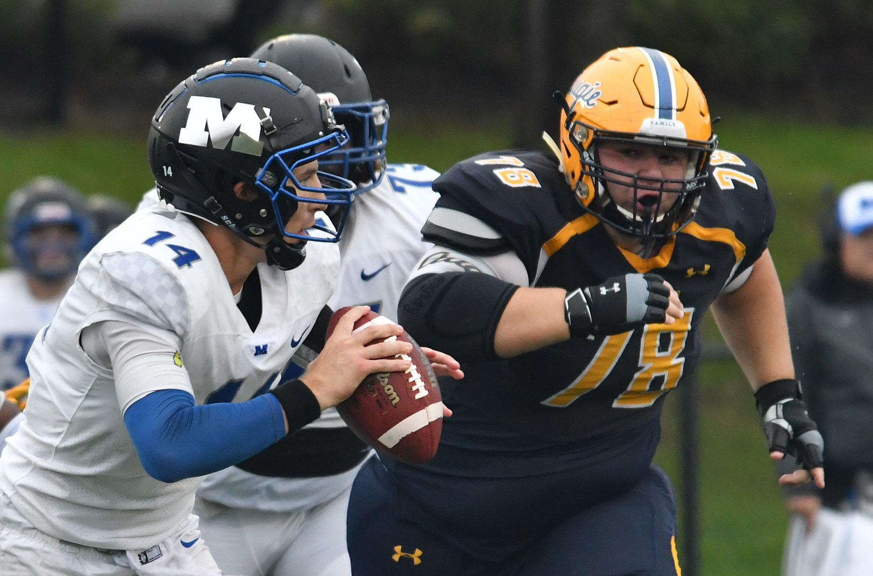 Augustana vs Millikin football